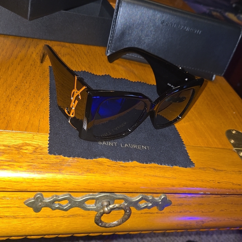 Saint Laurent Black Sunglasses